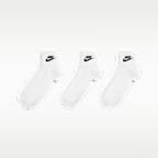 Nike Everyday Essential Ankle Socks (3 Pairs)
