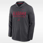 Playera de manga larga universitaria Nike Dri-FIT con gorro para hombre Alabama Sideline