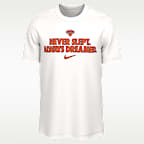 New York Knicks Nike Men's Basketball T-Shirt