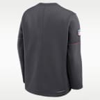 Cleveland Browns Sideline Coaches Men's Nike Therma-FIT NFL Long-Sleeve T-Shirt
