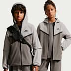 Kurtka z tkaniny dla dużych dzieci (chłopców) Nike Tech