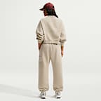 Oversized Nike Studio Fleece-sweatshirt i mellemkraftig kvalitet med rund hals og kort snit til kvinder