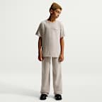 Nike Sportswear Club Big Kids' T-Shirt