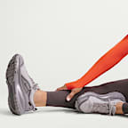 Nike Vomero 18 GORE-TEX Zapatillas de running impermeables para asfalto con elementos de diseño reflectante - Mujer