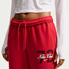 Calças de bainha aberta de cintura normal de lã cardada de peso médio Nike Studio Fleece para mulher