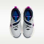 Nike Team Hustle D 11 SE Older Kids' Basketball Shoes