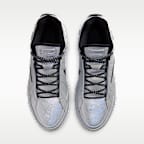 Tenis de básquetbol LeBron Witness 9