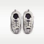 Tenis para bebé e infantil Nike Vomero 5