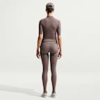 NikeSKIMS Weightless Women's Short-Sleeve T-Shirt