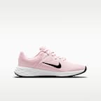 Nike Revolution 6 大童路跑鞋