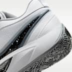 Giannis Freak 6 大童籃球鞋