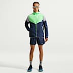 Nike Impossibly Light Windrunner Laufjacke (Herren)