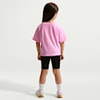 Playera Club Boxy para niños talla pequeña Nike