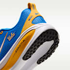 Tenis de correr en pavimento para hombre Nike College Vomero 18 (UCLA)