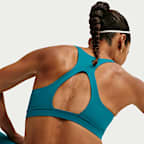 Brassière de sport rembourrée à maintien normal Nike Universa pour femme 