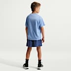 Κοντομάνικη μπλούζα Dri-FIT Nike Multi για μεγάλα παιδιά