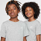 Nike Sportswear Older Kids' T-Shirt