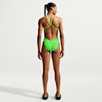 Traje de baño recortado de una pieza para mujer Nike Swim HydraStrong Essential