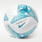 Nike Phantom Football