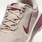 Nike Vomero 18 Older Kids' Road Running Shoes