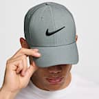 Nike Dri-FIT Club Structured Swoosh Cap