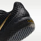 LeBron Witness X Basketball Shoes