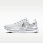 Tenis de correr en pavimento para mujer Nike Run Swift 3