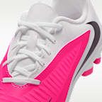Nike Jr. Phantom 6 Low Club Older Kids' Multi-Ground Football Boot