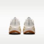 รองเท้าวิ่งโร้ดรันนิ่งผู้ชาย Nike Vomero Plus