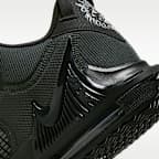 LeBron Witness 7 Basketball Shoes