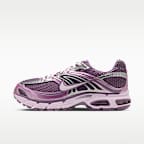 Tenis con detalles reflejantes para mujer Nike Air Max Moto 2K