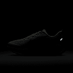 Tenis de correr en pavimento para hombre Nike Vomero 18