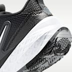 รองเท้าเด็กเล็ก Nike Team Hustle D 12