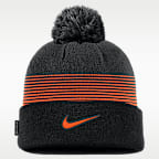 Gorro con dobladillo y pompón universitario Nike para hombre Oregon State Sideline Peak