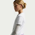 Nike Sportswear Older Kids' (Girls') Cropped T-Shirt