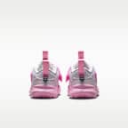Tenis para bebé e infantil Nike Team Hustle D 12