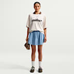 Falda de popelina de tiro medio con ribete festoneado para mujer Nike Sportswear
