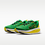 Nike College Vomero 18 (Oregon) Men's Road Running Shoes
