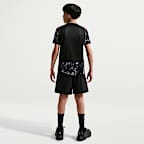 Canada 2026 Stadium Away Older Kids' Nike Dri-FIT Football Replica Shirt