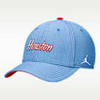 Gorra universitaria marca Jordan Dri-FIT para hombre Houston Blue Out Rise Swoosh