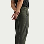 Pants de tejido Knit Dri-FIT Shori para hombre Nike Tech