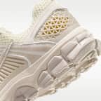 Nike Vomero 5 Older Kids' Shoes with Reflective Design Accents