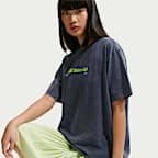 T-shirt Nike Sportswear Classic i oversizemodell för kvinnor