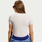 Playera de tenis de manga corta para mujer NikeCourt Heritage