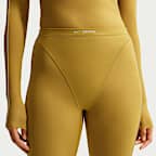 Legginsy damskie z wysokim stanem i wstawką w kształcie litery V NikeSKIMS Weightless