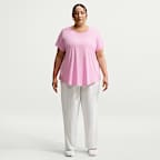 Nike Sportswear Club Essentials Women's T-Shirt (Plus Size)