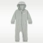 Ολόσωμη φόρμα με κουκούλα Nike Baby Essentials για βρέφη