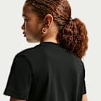 Nike Sportswear Older Kids' T-Shirt