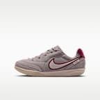 Nike Jr. Tiempo Streetgato PRM Older Kids' Indoor/Court Low-Top Football Shoes