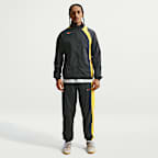 Pants deportivos de fútbol Repel para hombre Nike Total 90